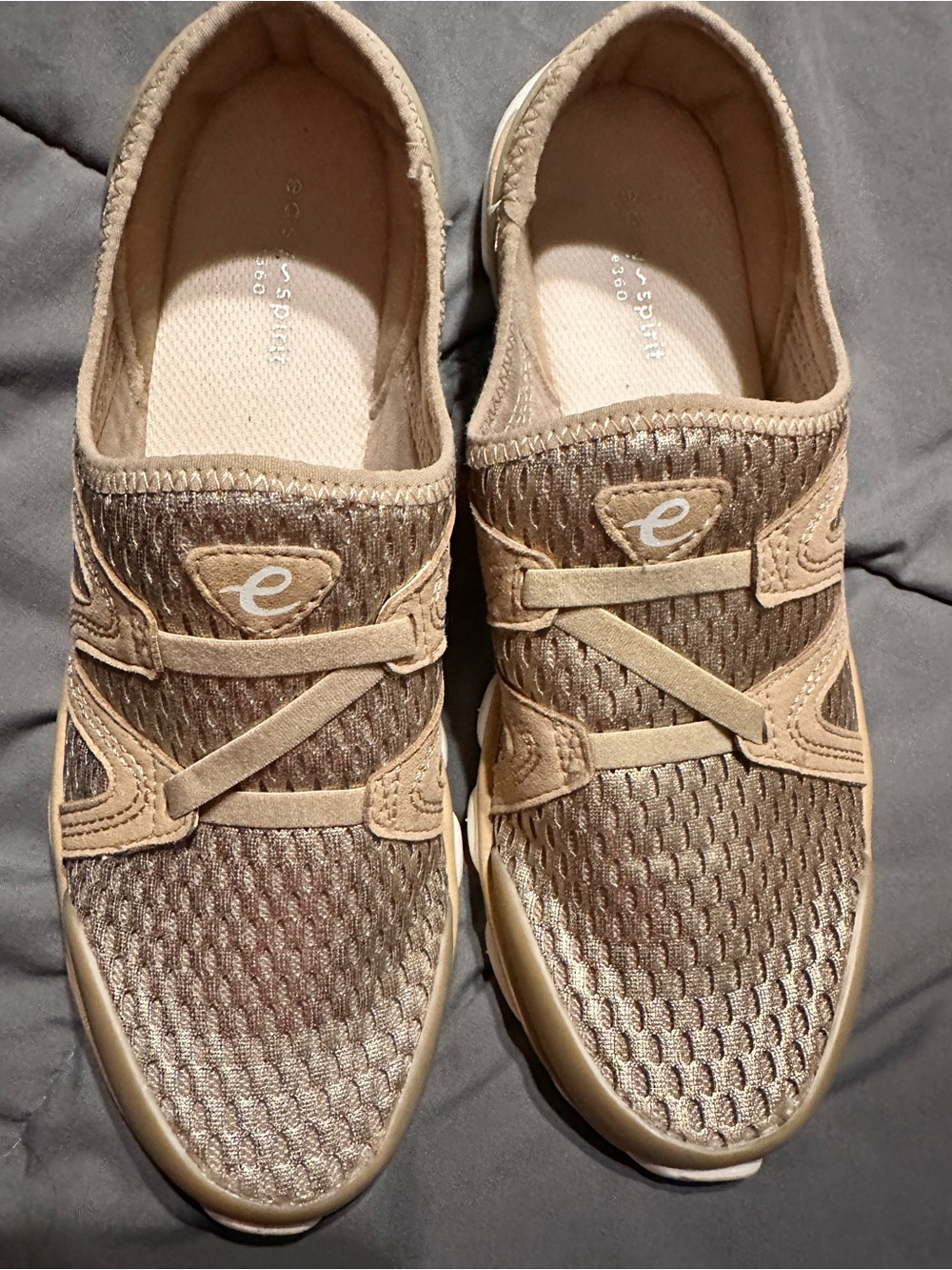 cco-inspird women’s Slip-On Athltic Snakrs in Big